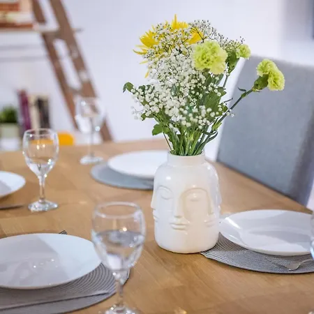 アパート 140qm 3br - Central, Cozy And Stylish