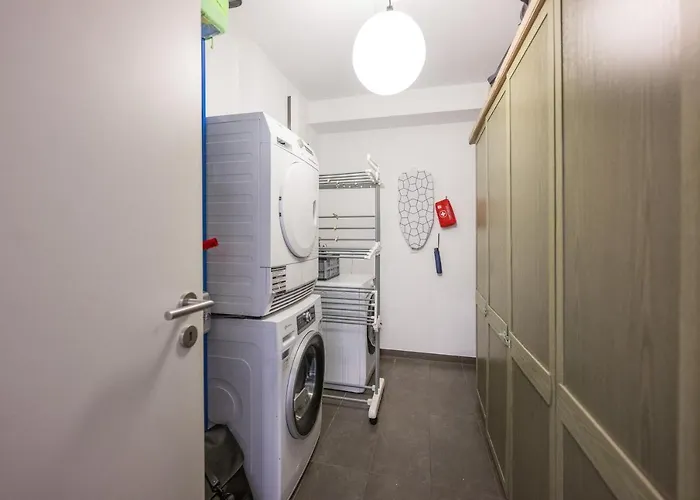 Apartment 140qm 3br - Central, Cozy And Stylish